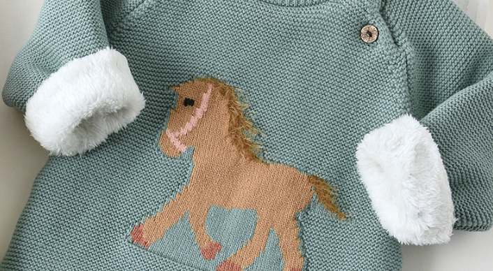 В'язаний светр з плюшем всередині для дитини