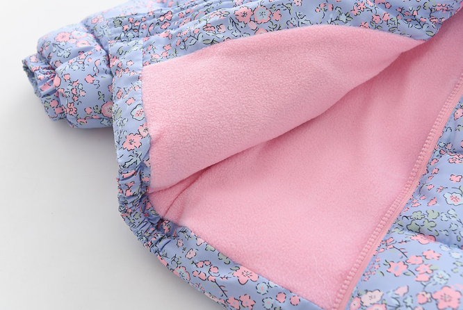 Демісезонна куртка для дівчинки