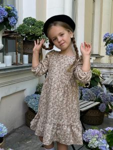 Фланелева сукня для дитини, Barva