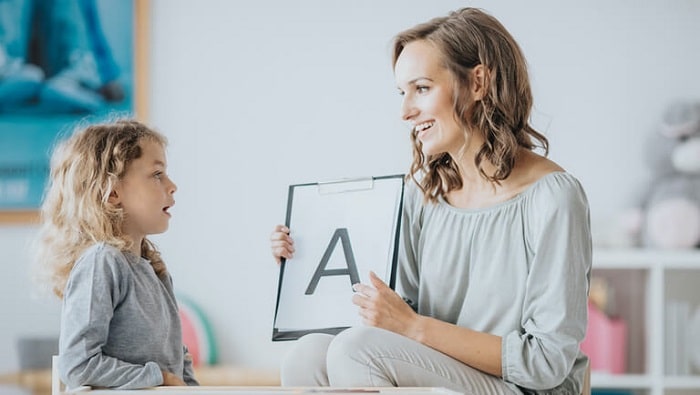 Як навчити дитину говорити в 3 роки