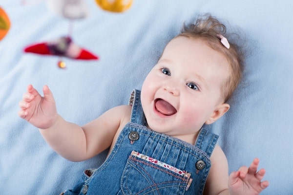 Як обрати розвиваючий килимок для малюка