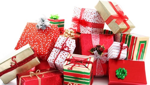 Где спрятать новогодние подарки: варианты секретных мест